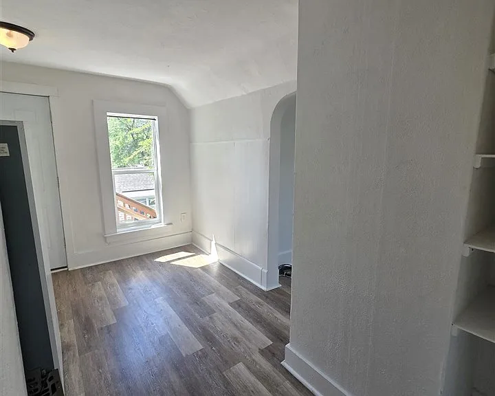 421 Monroe St #2 — Photo 5