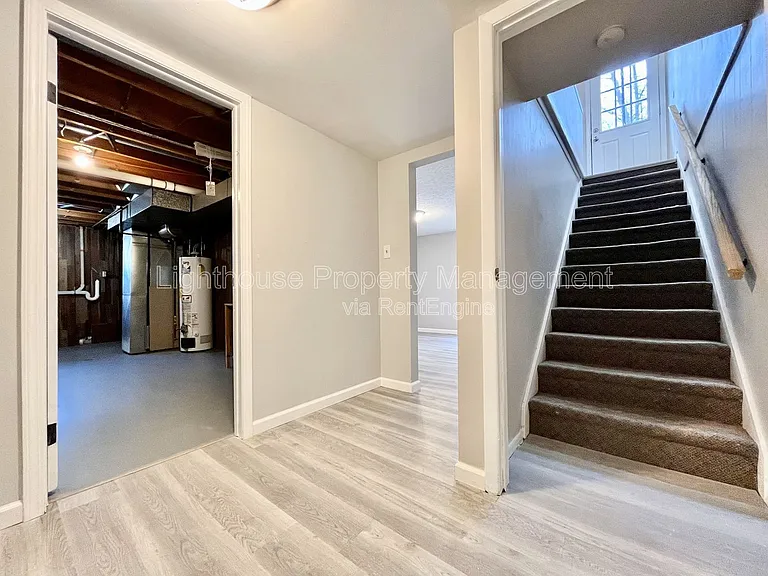 18169 Swiss Dr — Photo 16