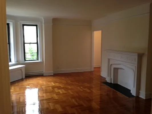 Rented by Mall Properties, Inc. | media 8