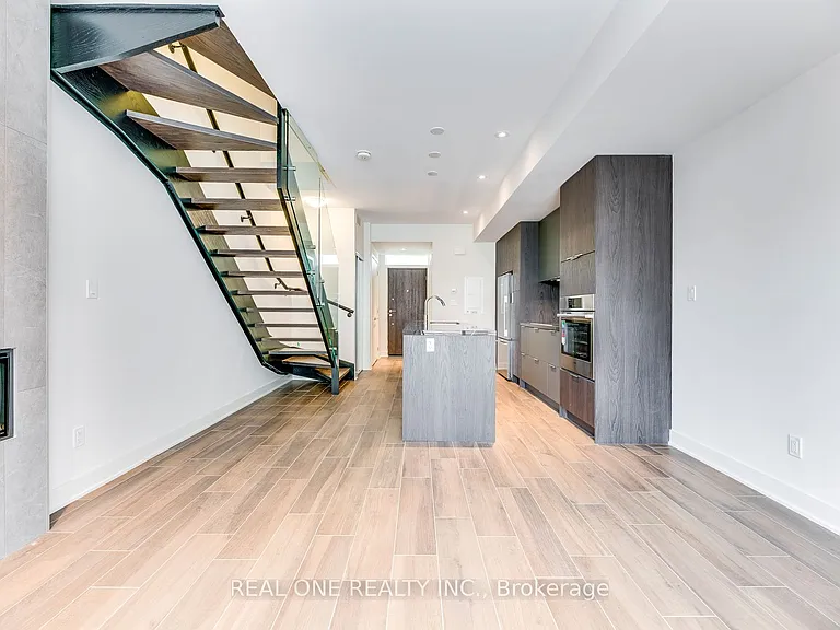 42 Sonic Way — Photo 12