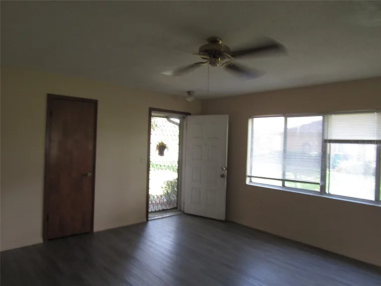 993 Foote St — Photo 9