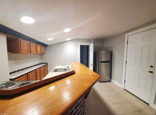 52 Short Beach Rd #A, East Haven, CT 06512