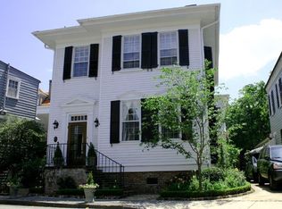 13 Water St, Charleston, SC 29401