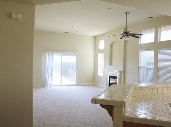 2nd image of 420 Mallard Dr