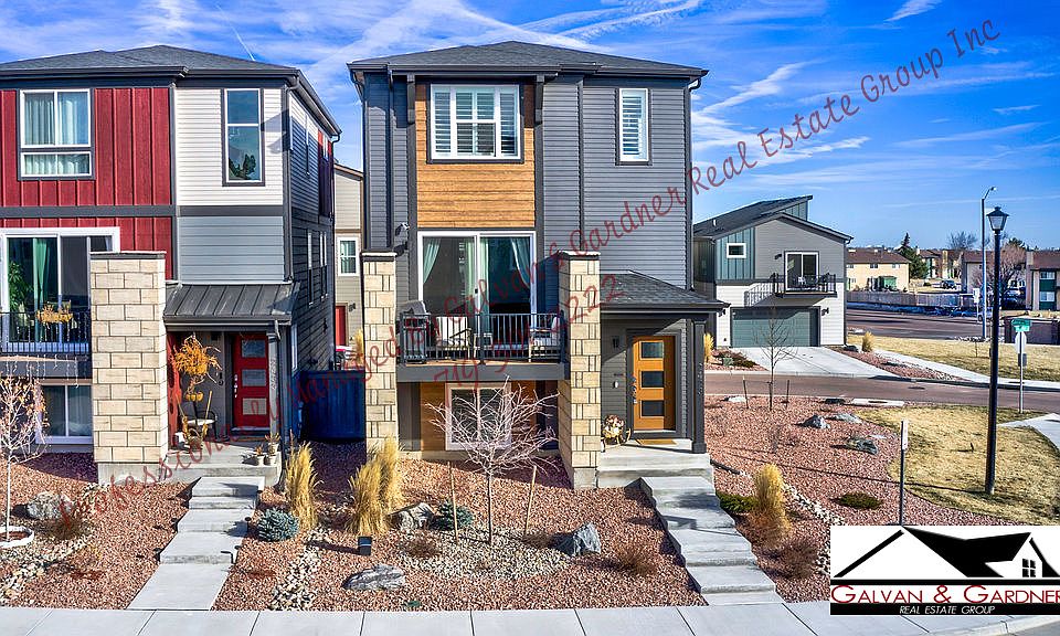 1st image of 2423 Pony Club Ln