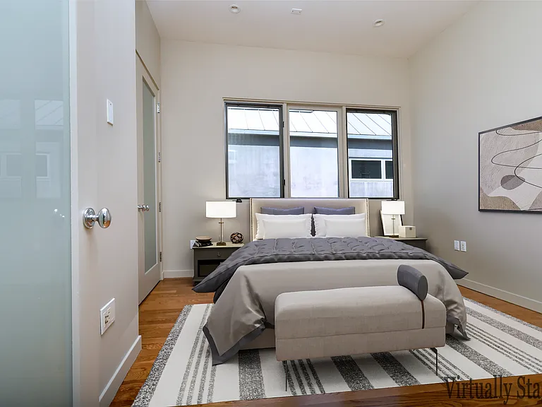 744 Marine St — Photo 30