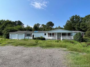 9561 Maryus Rd, Hayes, VA 23072