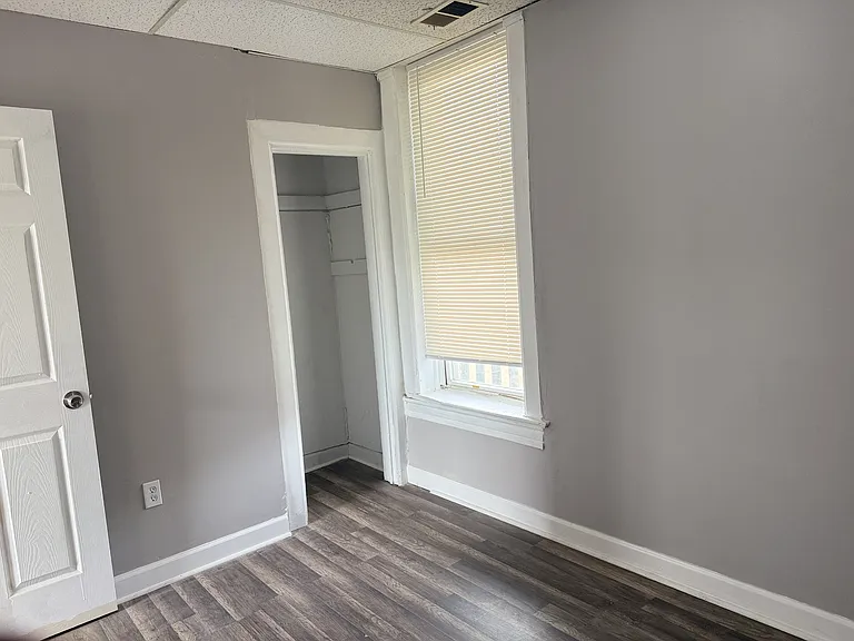 7450 S Maryland Ave #2N — Photo 8