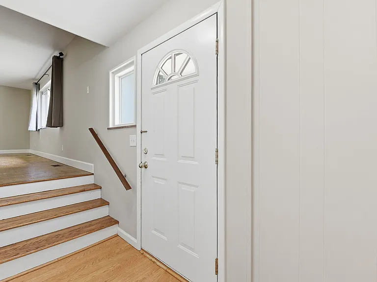 Front entryway