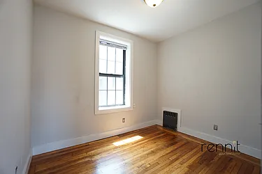 Rented by Rennit Inc.