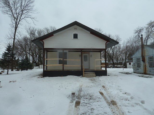1st image of 19871 612th Ave