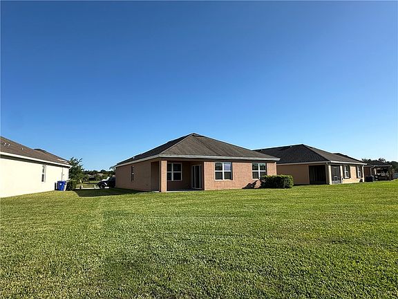 3rd image of 2185 Harwick Cir SW