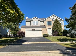 1457 Waterside Dr, Bolingbrook, IL 60490