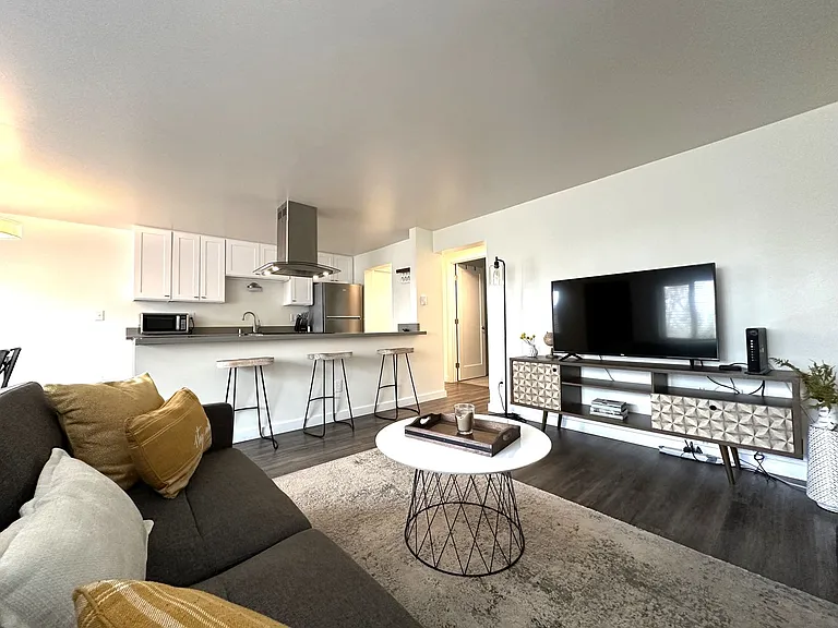 3203 NW 64th St #2 — Photo 3