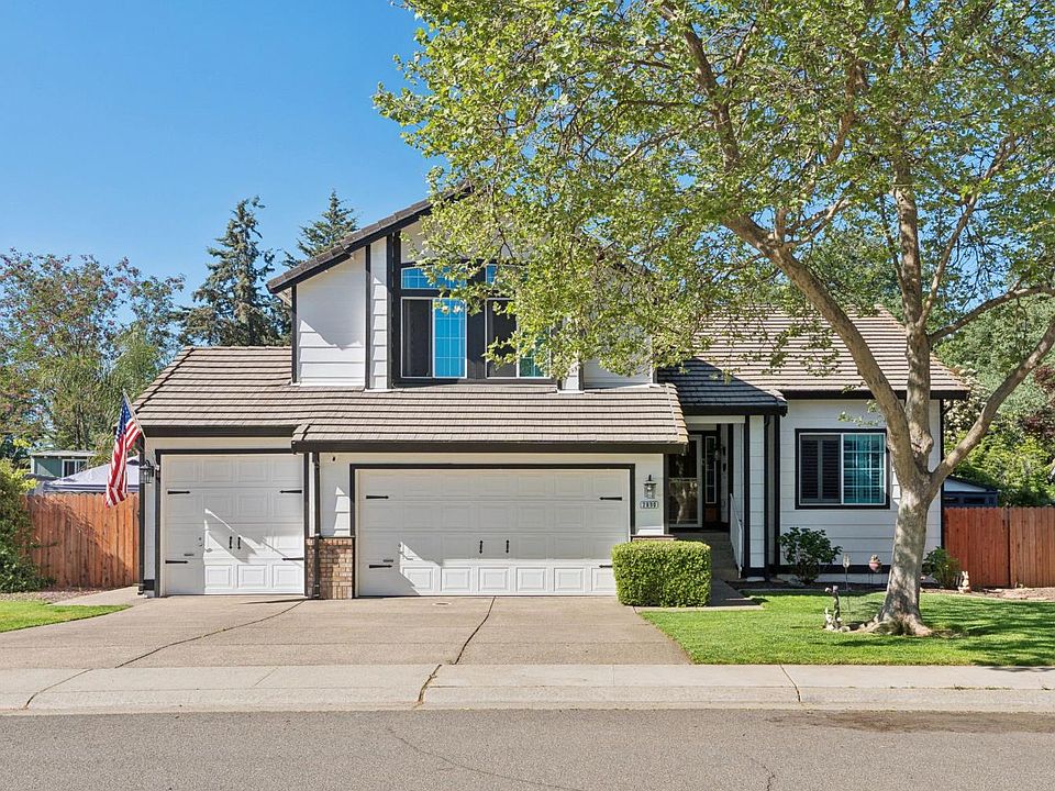 1st image of 2890 Aquamarine Cir
