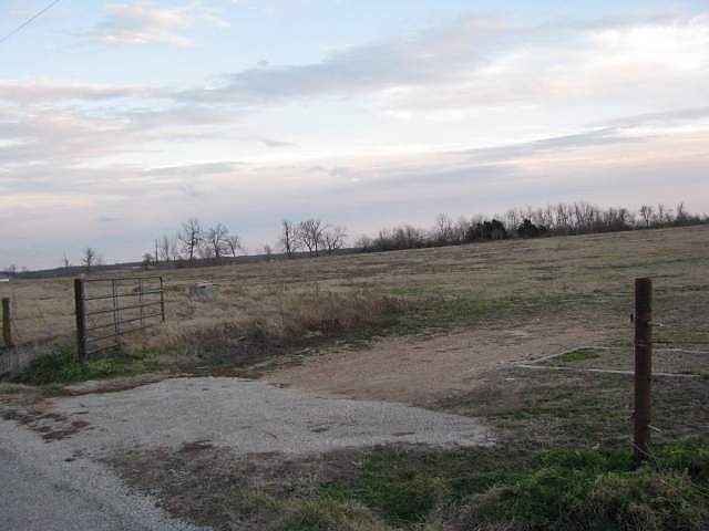 2nd image of 1158 Farm Rd 2020