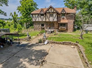 230 Glenbrier Ln, Huntington, WV 25702