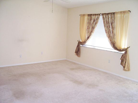 2nd image of 17563 SE 95th Cir