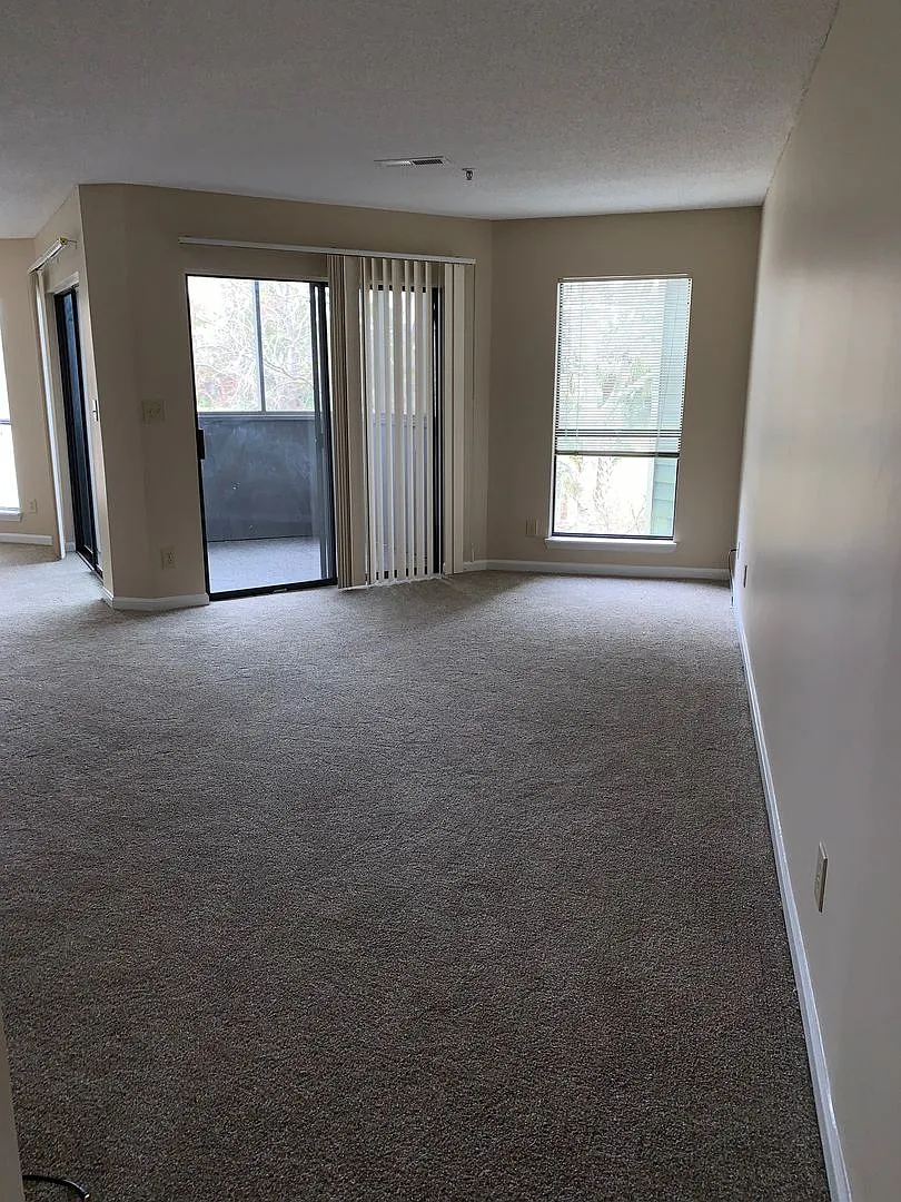 1101 Possum Trot Rd — Photo 2