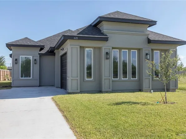 621 Tower Oak Dr, Alamo, TX 78516