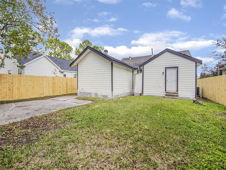 5108 Clay St — Photo 21
