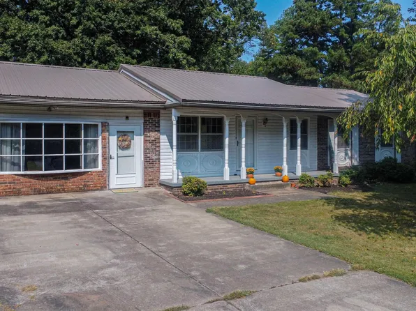 209 Crystal Lake Rd, Wickliffe, KY 42087