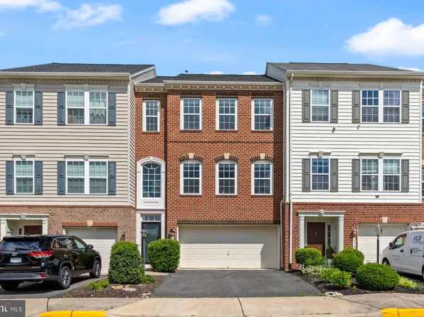 25192 Ship Sq, Chantilly, VA 20152