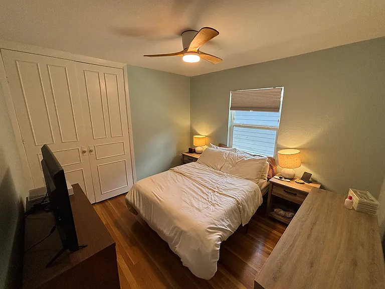 6727 Hialeah Dr — Photo 12