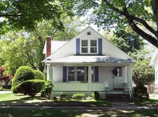 48 Manchester Ter, Springfield, MA 01108