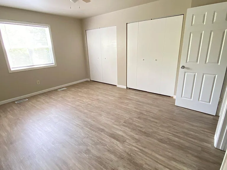 5809 Creekview Ct W — Photo 7