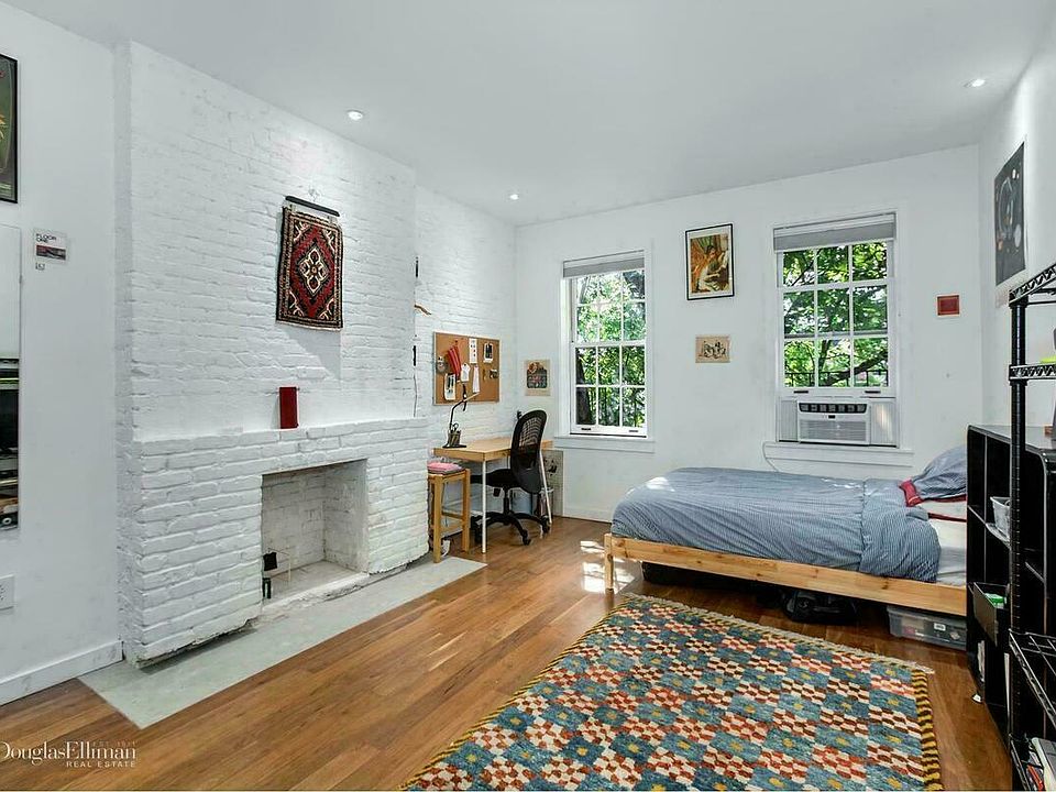 1st image of 352 W 12th St APT 5C