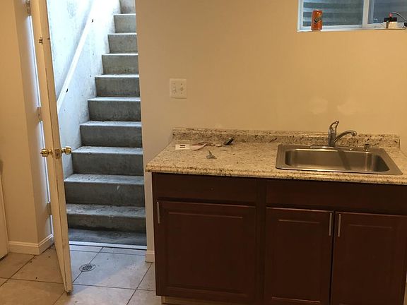 5th image of 4100 Bennett Dr