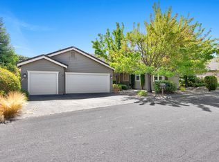 205 Saddle Wood Dr, Novato, CA 94945