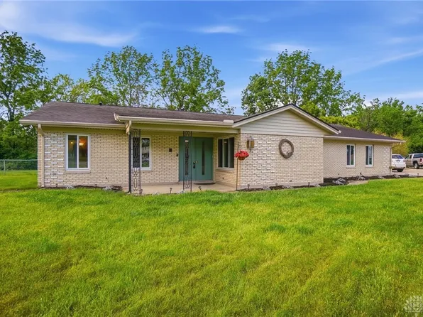 6030 Cobbleskill Ct, Centerville, OH 45459