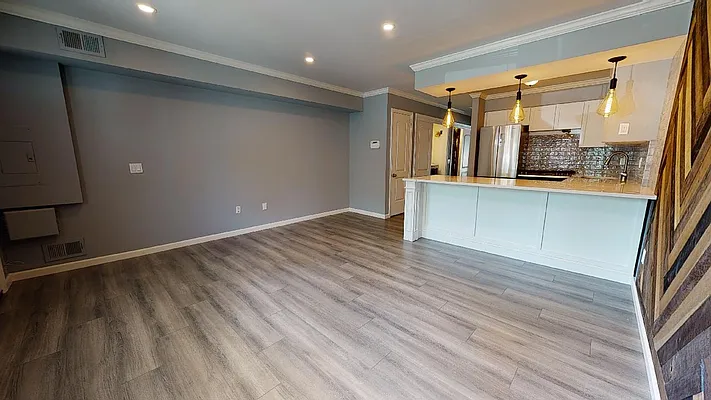 Sold by Ben Bay Realty Company of Ave U | media 24