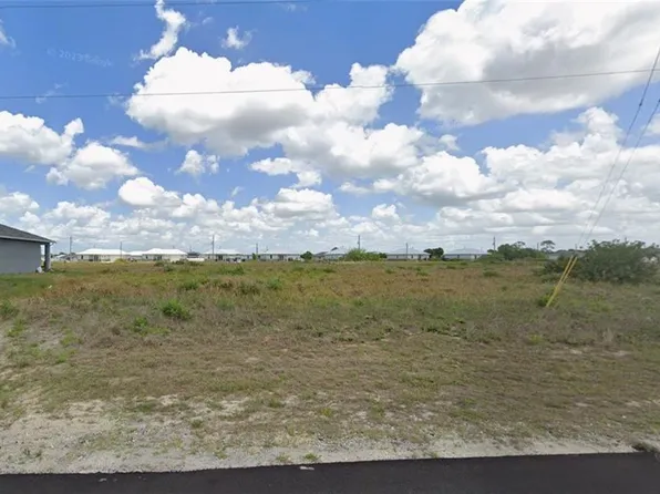 9022 N Largo CT, LABELLE, FL 33935