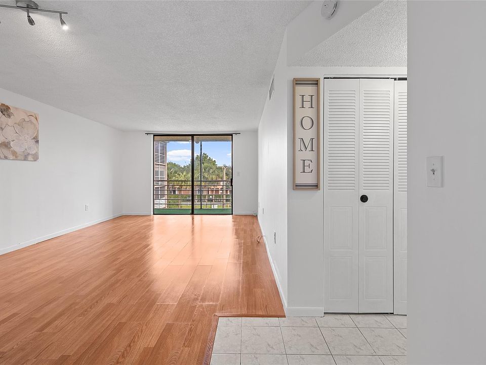 1st image of 1830 SW 81st. Avenue #4317