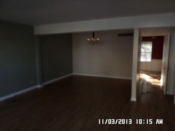 2nd image of 2235 Clifton Pl