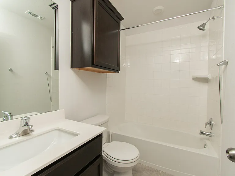 9019 Stonehollow Dr — Photo 11