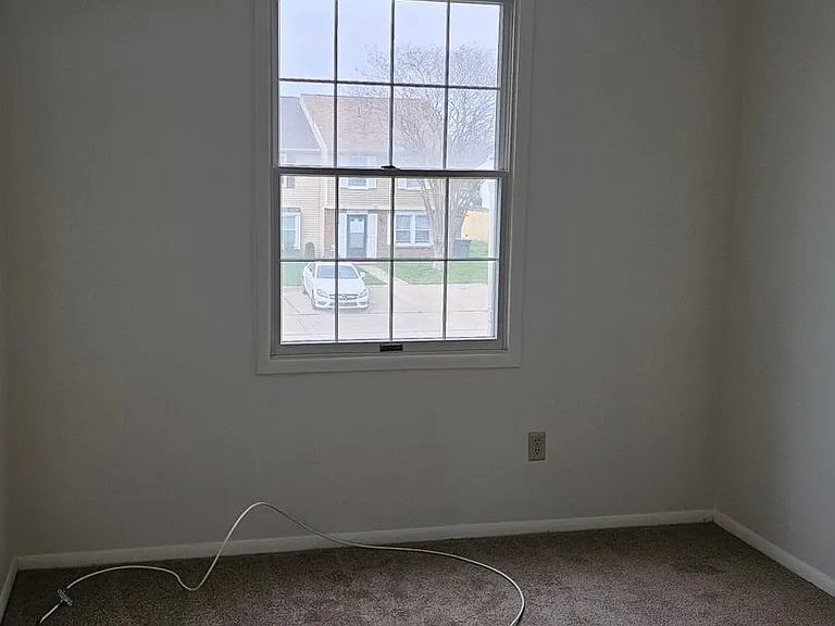 1337 Vanasse Ct — Photo 26