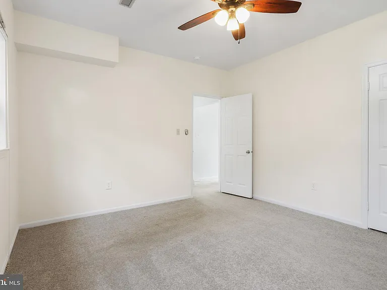 3146 Valentino Ct — Photo 11