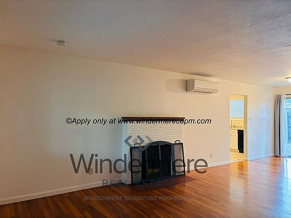 3rd image of 3415 Morse Ave