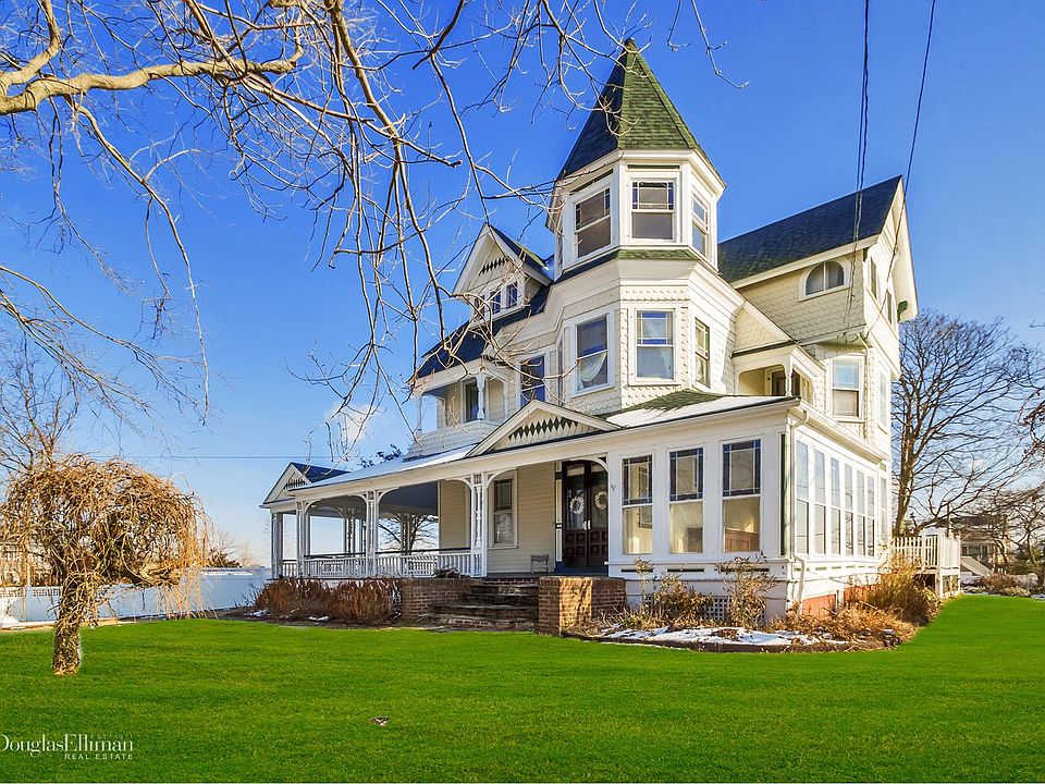 190 Clocks Blvd, Massapequa, NY 11758 Zillow