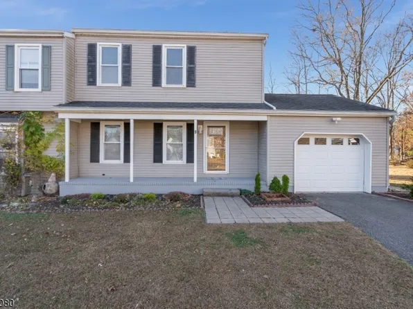 9 Sheephill Cir, Branchburg Twp., NJ 08876