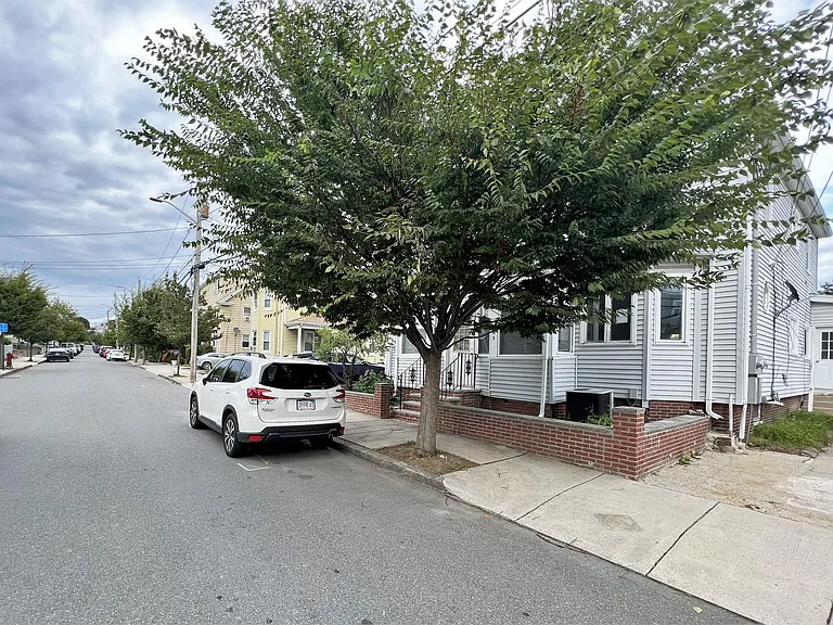 7 Oliver St #1 — Photo 11