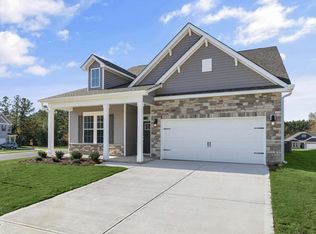 518 Ragapple Ln, Aberdeen, NC 28315