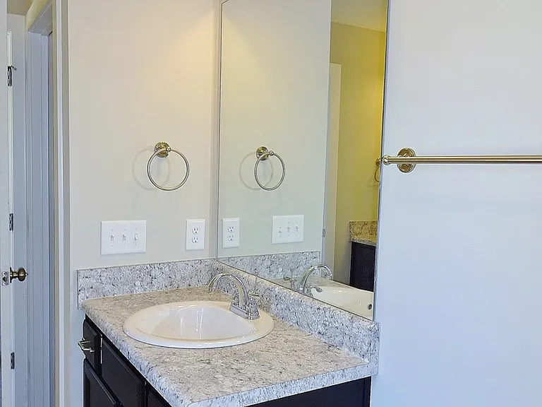 555 Polo Way — Photo 13