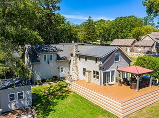 1633 Lowe Dr, Algonquin, IL 60102