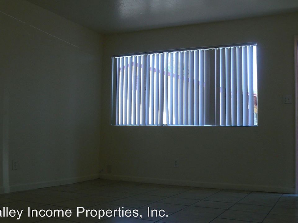 2nd image of 2820 W Augusta Ave APT 08