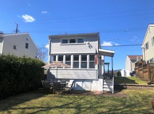 66 Rockhurst Rd, Queensbury, NY 12804